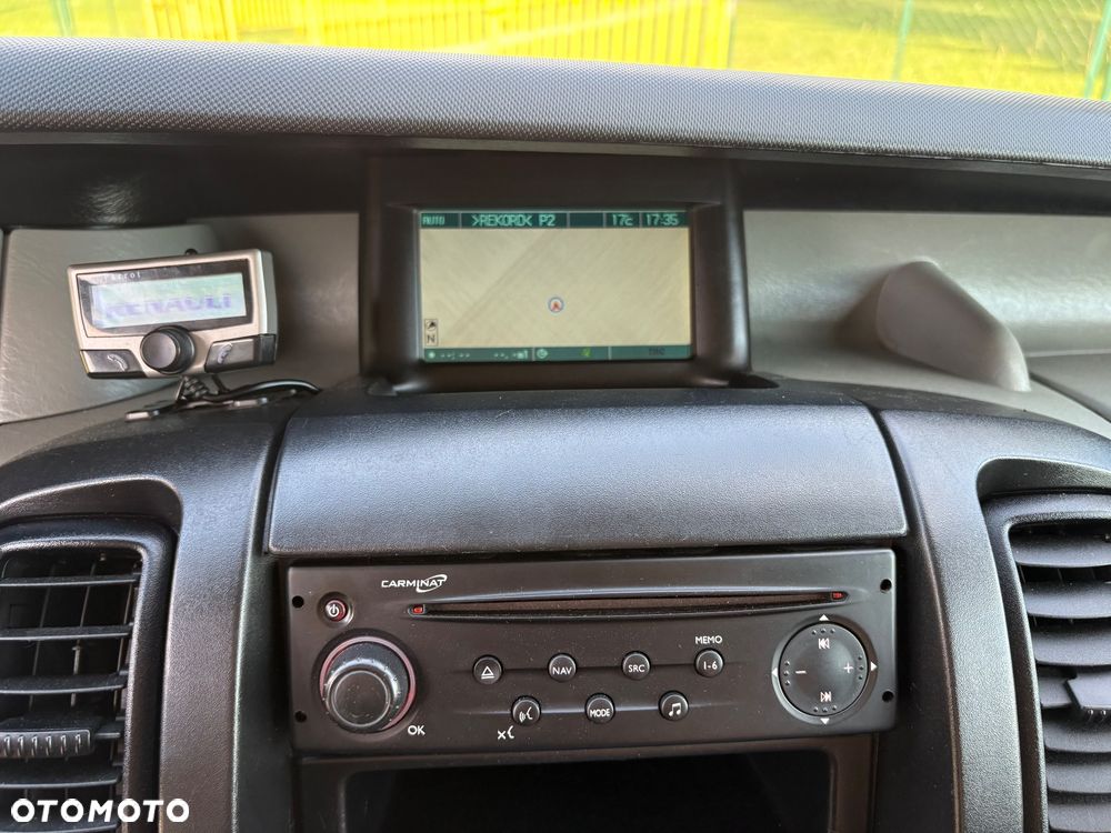Renault Trafic - 26