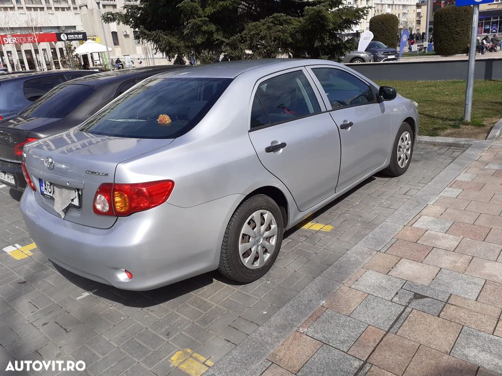 Toyota Corolla 1.4 Sdn. Terra - 3
