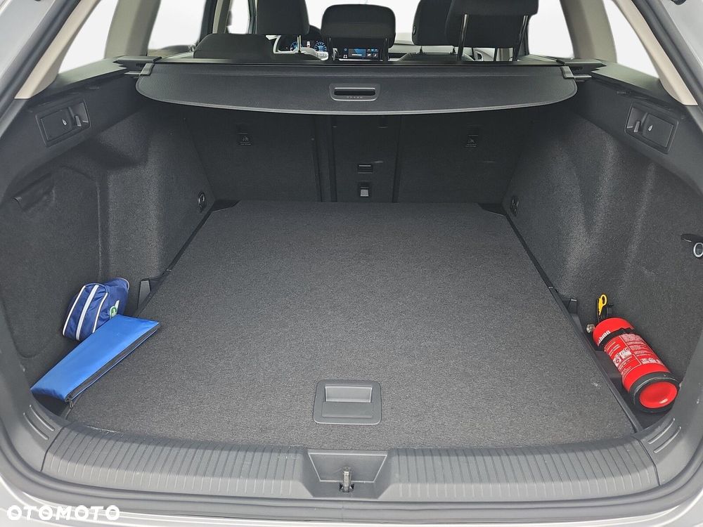 Volkswagen Golf 2.0 TDI Style DSG - 19