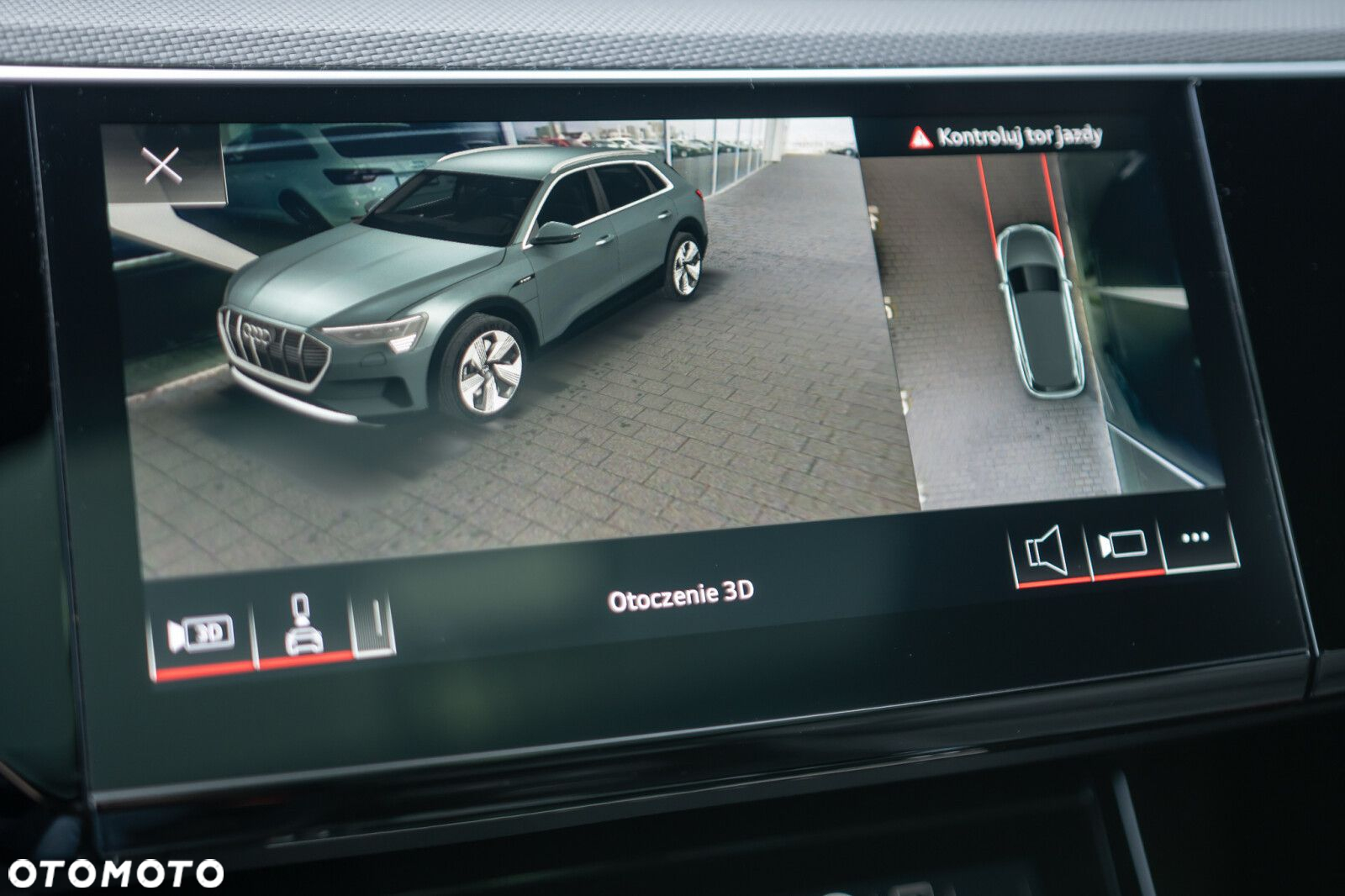 Audi e-tron - 35