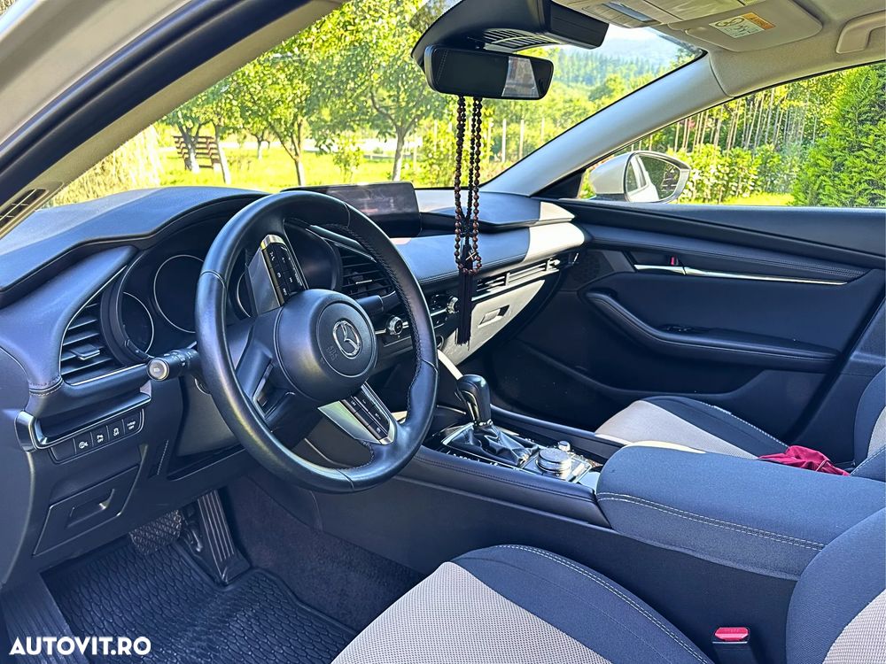 Mazda 3 - 3