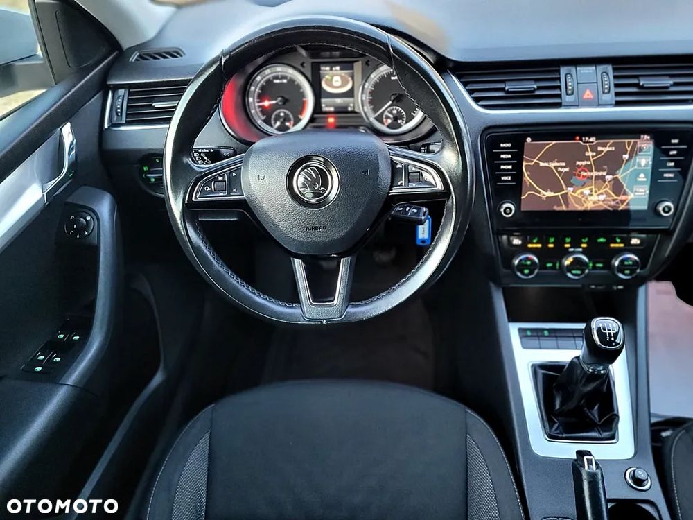 Skoda Octavia 1.6 TDI Ambition - 12