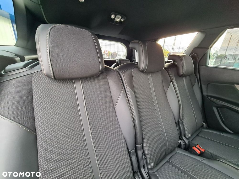 Peugeot 5008 1.5 BlueHDi GT Pack S&S EAT8 - 36