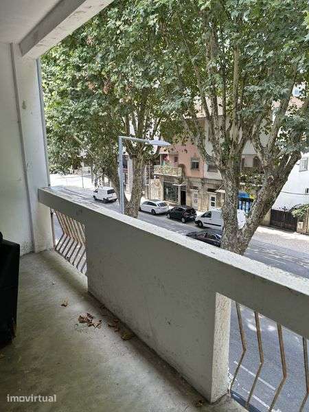 Vendo T4 centro de famalicao - Grande imagem: 5/8