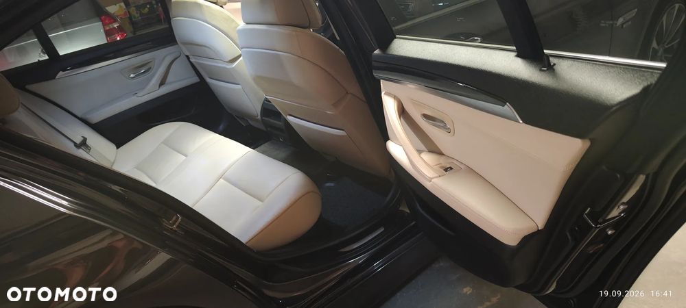 BMW Seria 5 - 24