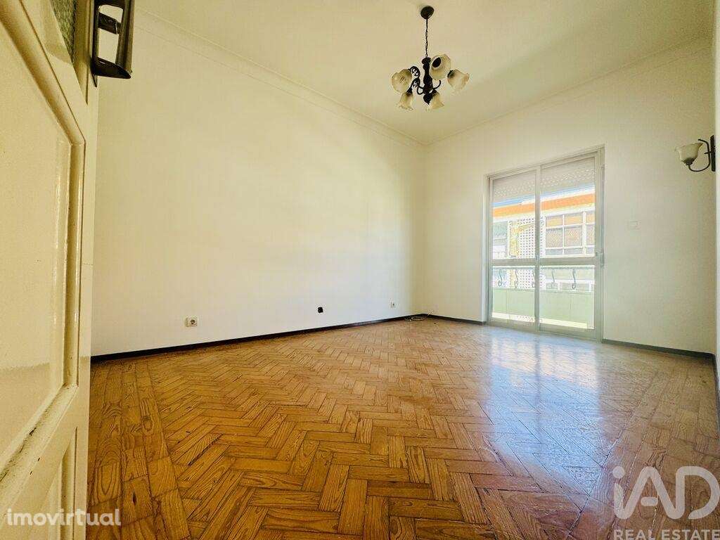 Apartamento T2 em Almada, Cova da Piedade, Pragal e Cacilhas de 64,1 m - Grande imagem: 3/40