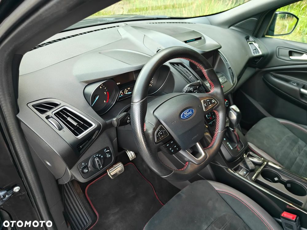 Ford Kuga 2.0 TDCi AWD ST-Line Black - 19