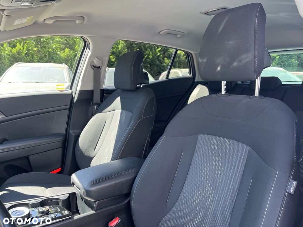 Kia Sportage 1.6 T-GDI HEV L 2WD - 11