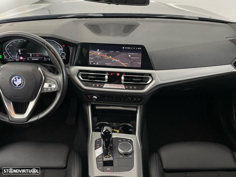 BMW 320 e Auto - 10
