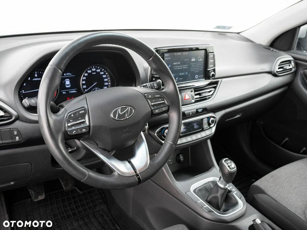 Hyundai i30 2021