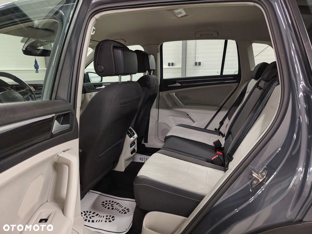 Volkswagen Tiguan 2.0 TDI SCR 4MotION DSG Elegance - 21
