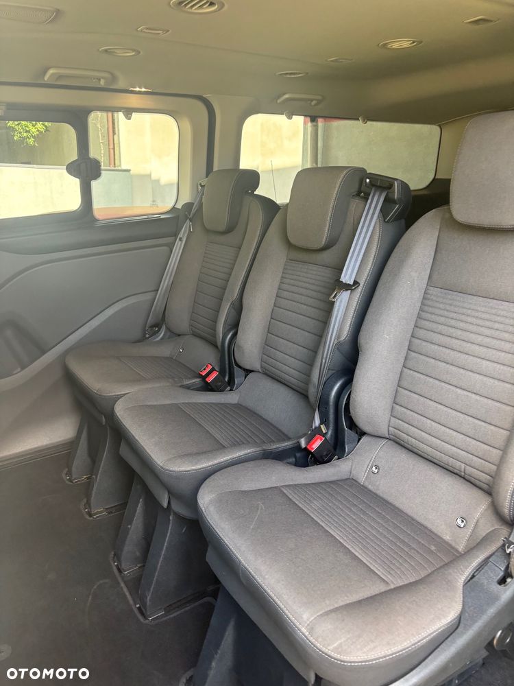 Ford Tourneo Custom 2.0 EcoBlue L2 Shuttle Bus Titanium Sel.Shift - 9