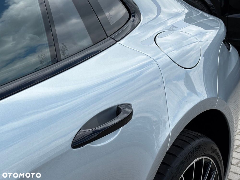 Porsche Panamera - 14