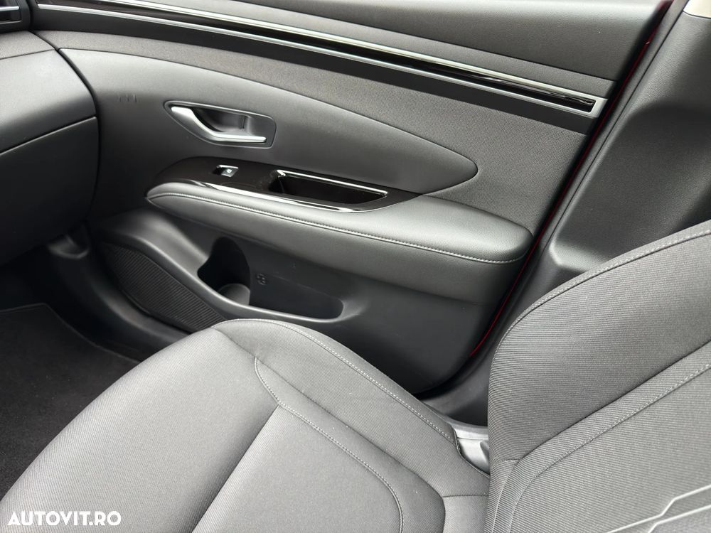 Hyundai Tucson 1.6 T-GDi Plug-in-Hybrid 4WD - 18