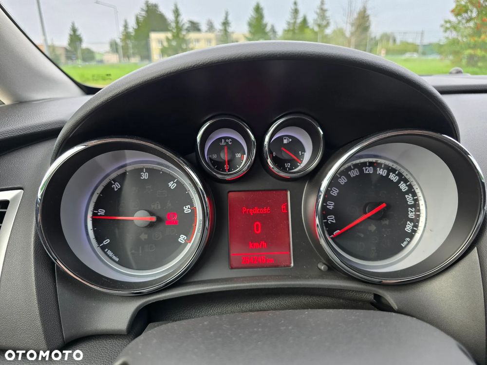 Opel Astra 2.0 CDTI DPF Sports Tourer - 16