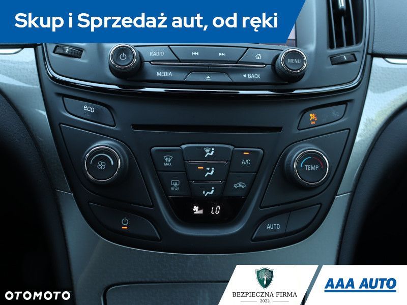 Opel Insignia - 15