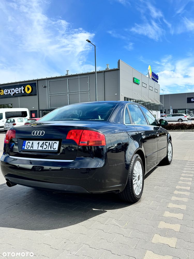 Audi A4 Limousine - 34