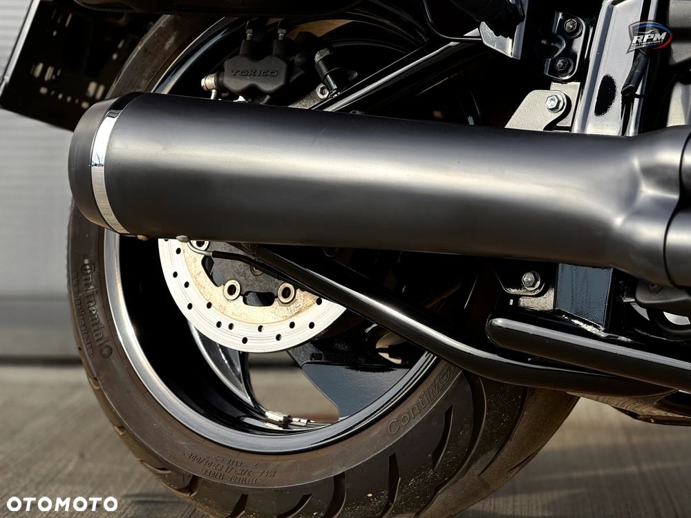 Suzuki Boulevard - 34
