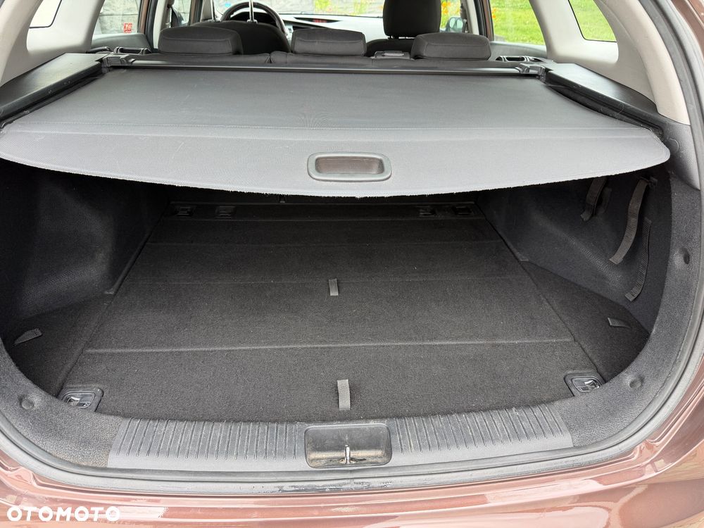 Kia Ceed 1.6 GDI XL - 8