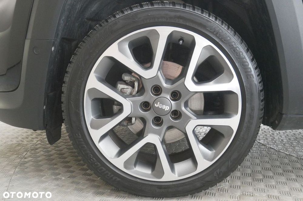 Jeep Renegade - 14