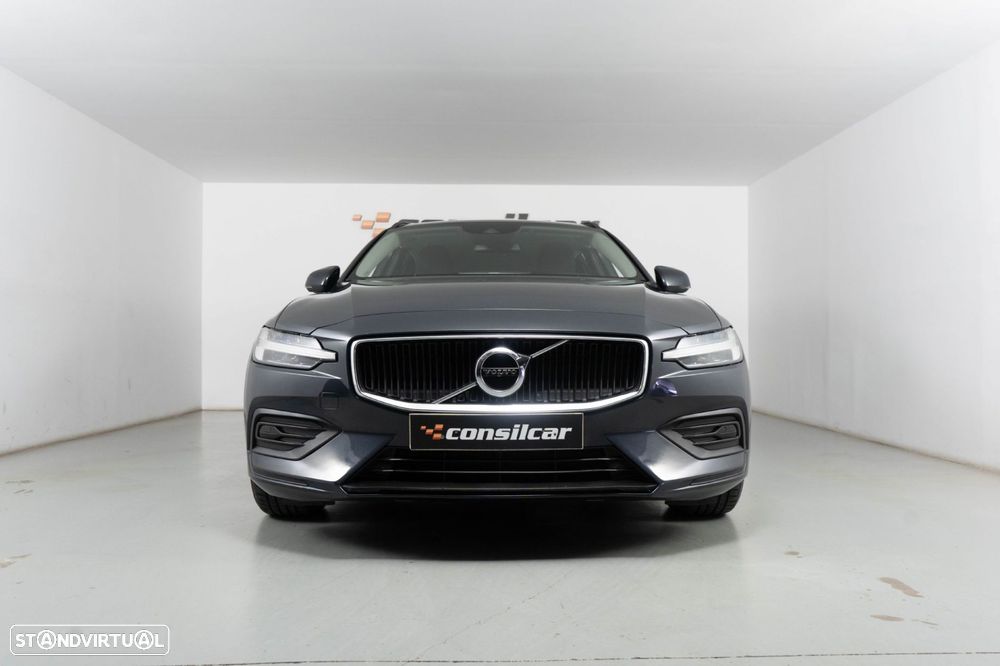 Volvo V60 2.0 D3 Momentum - 3