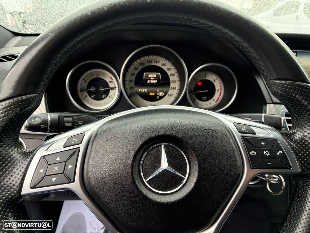 Mercedes-Benz E 250 BlueTEC Avantgarde Auto. - 16