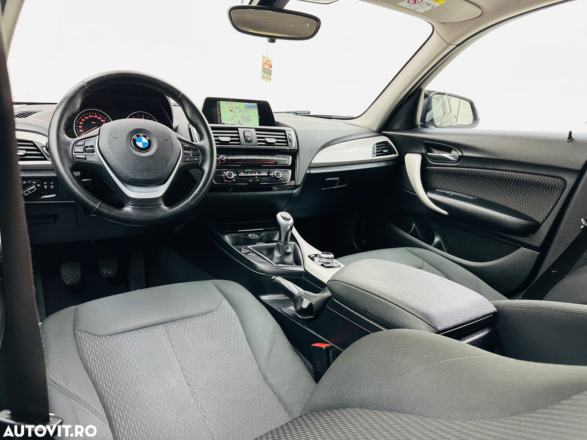 BMW Seria 1 - 20
