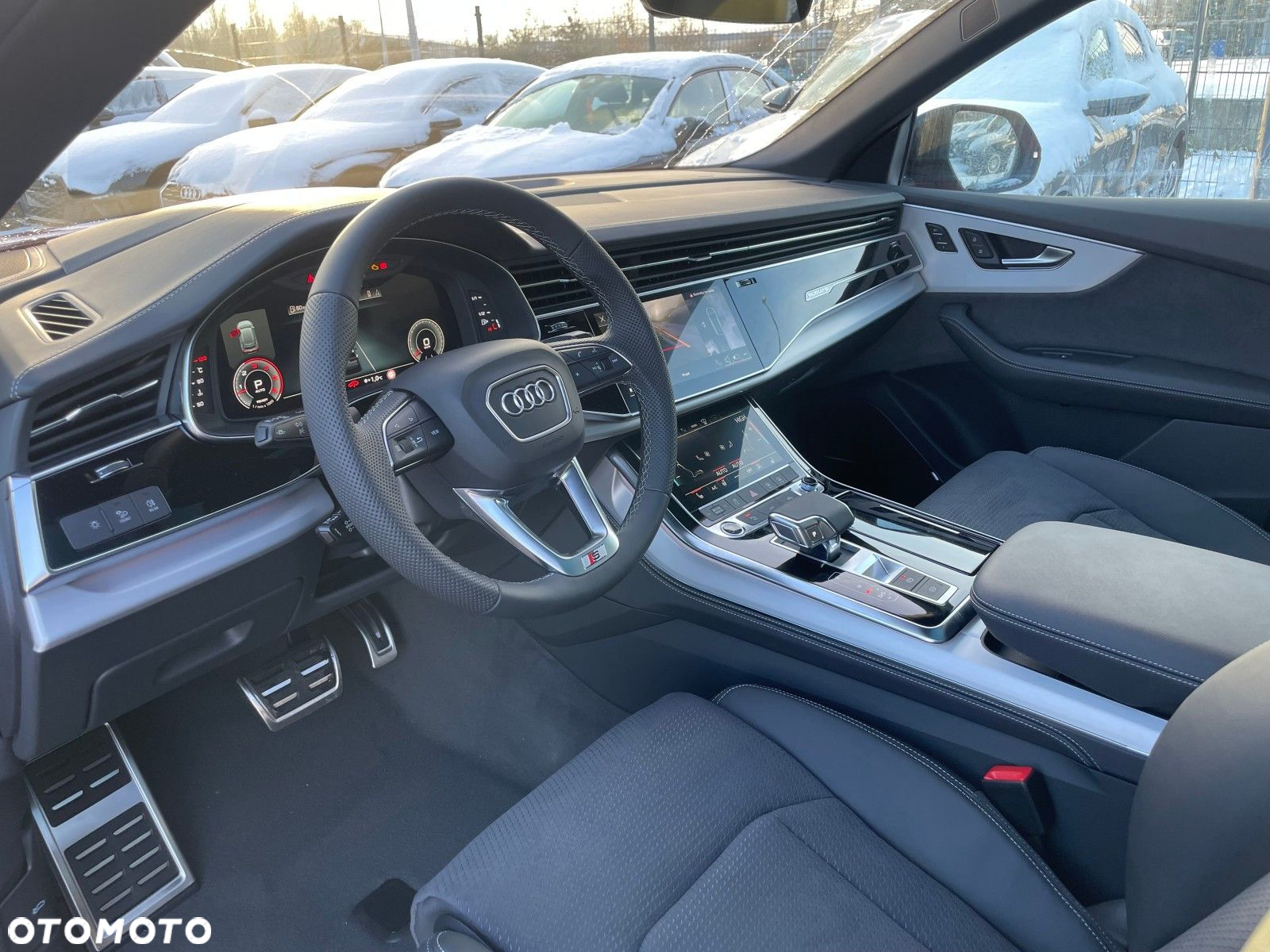 Audi Q8 - 12
