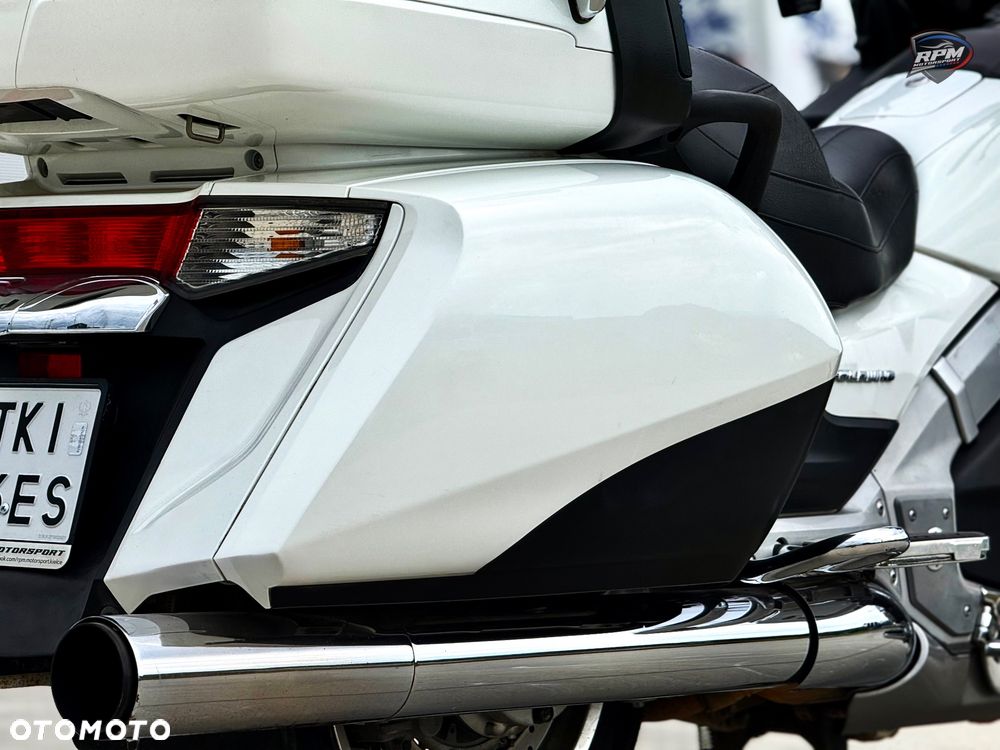 Honda GL - 32