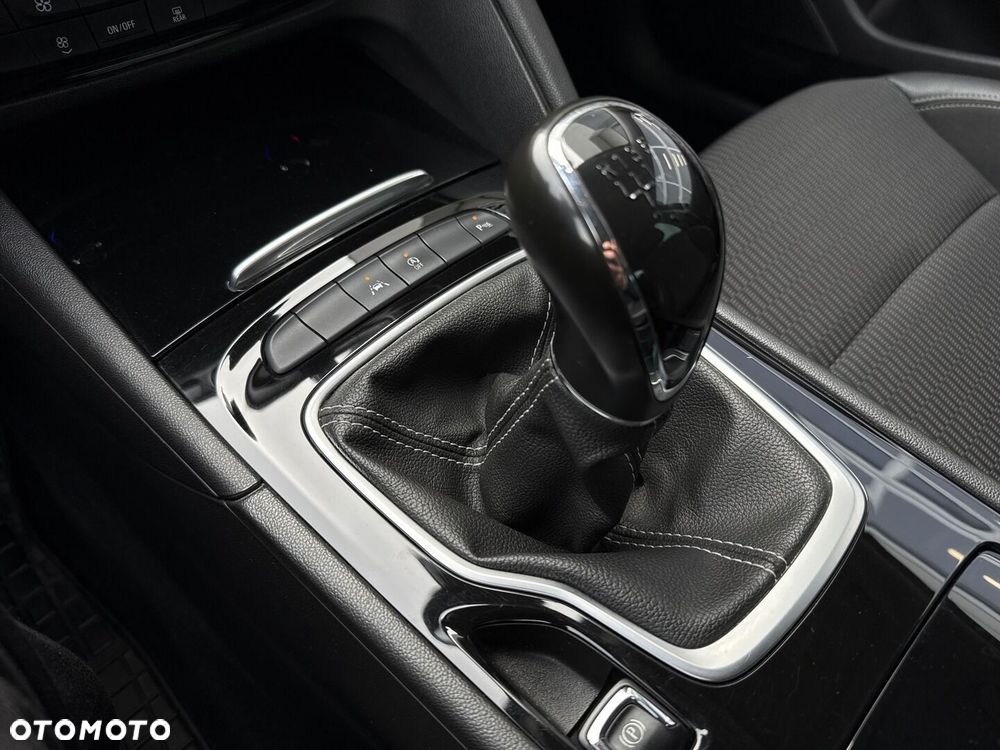 Opel Insignia 2.0 CDTI Innovation S&S - 27