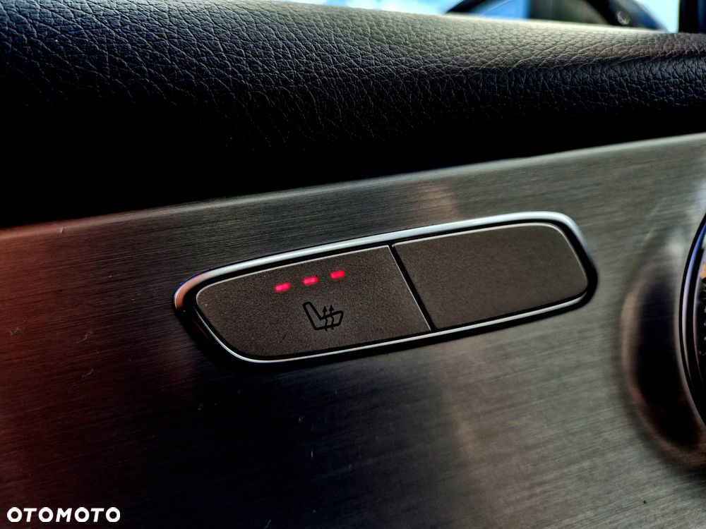 Mercedes-Benz GLC - 14