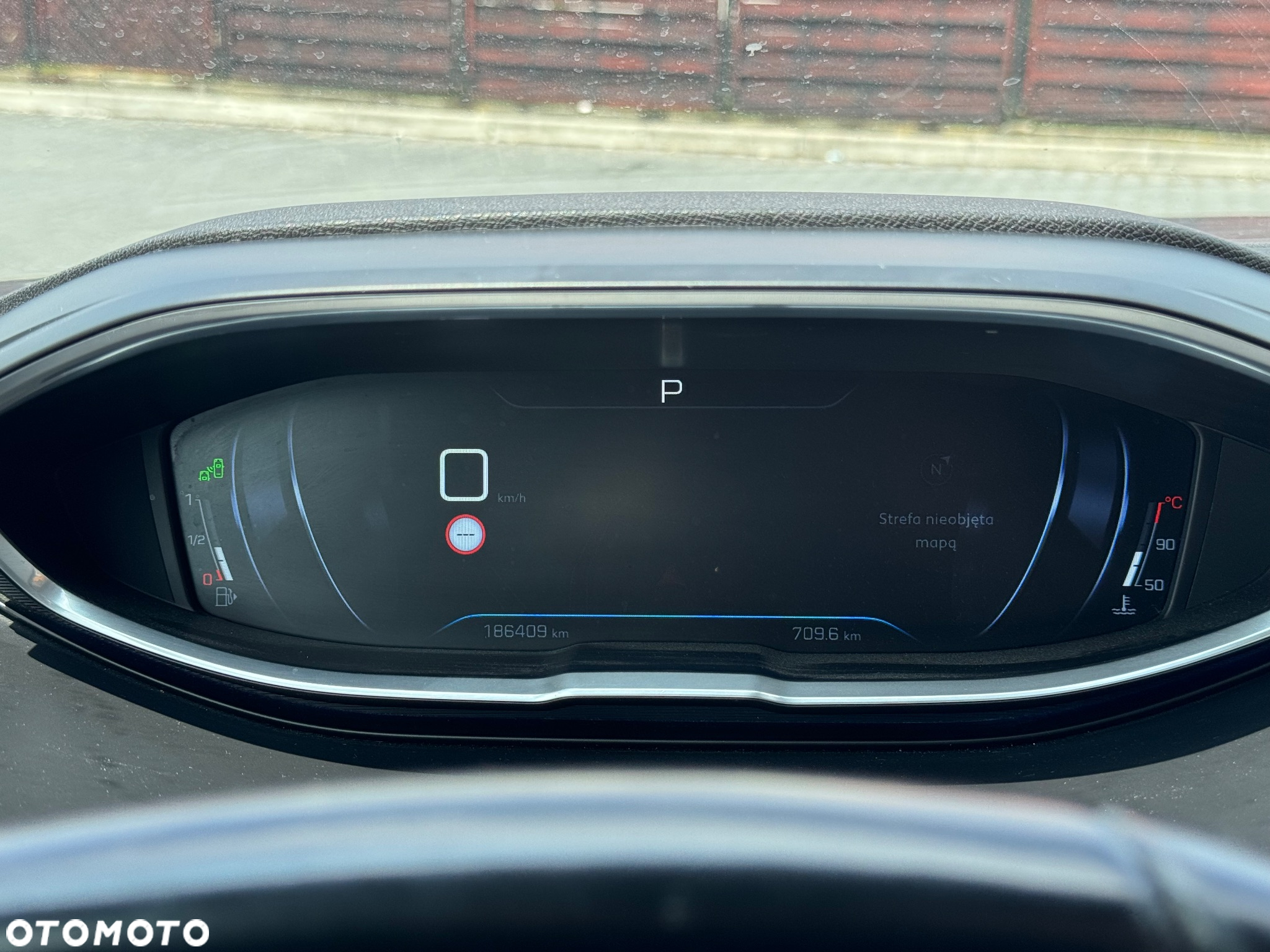 Peugeot 3008 1.6 BlueHDi Allure S&S EAT6 - 36
