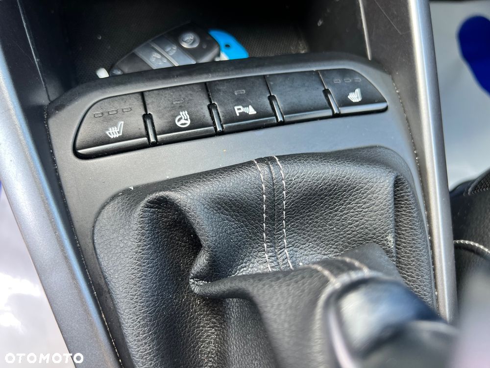 Kia Rio 1.0 T-GDI 100 GT Line - 8