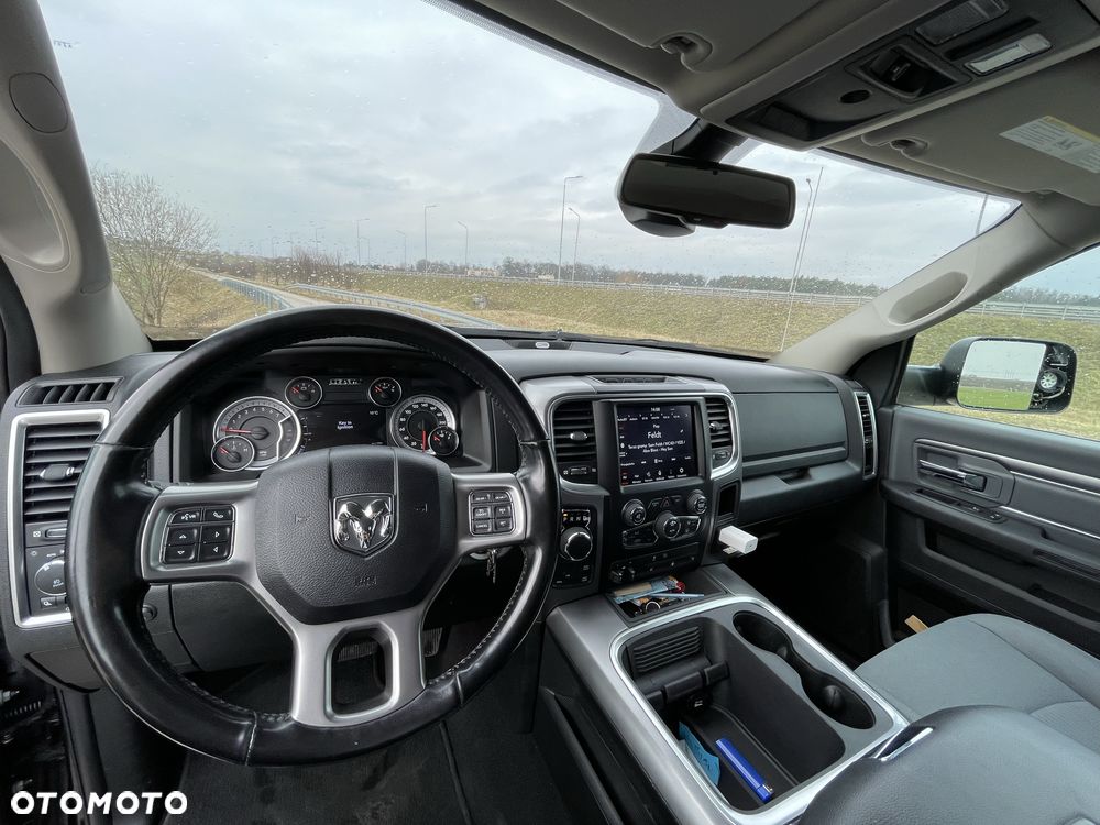 Dodge RAM - 7