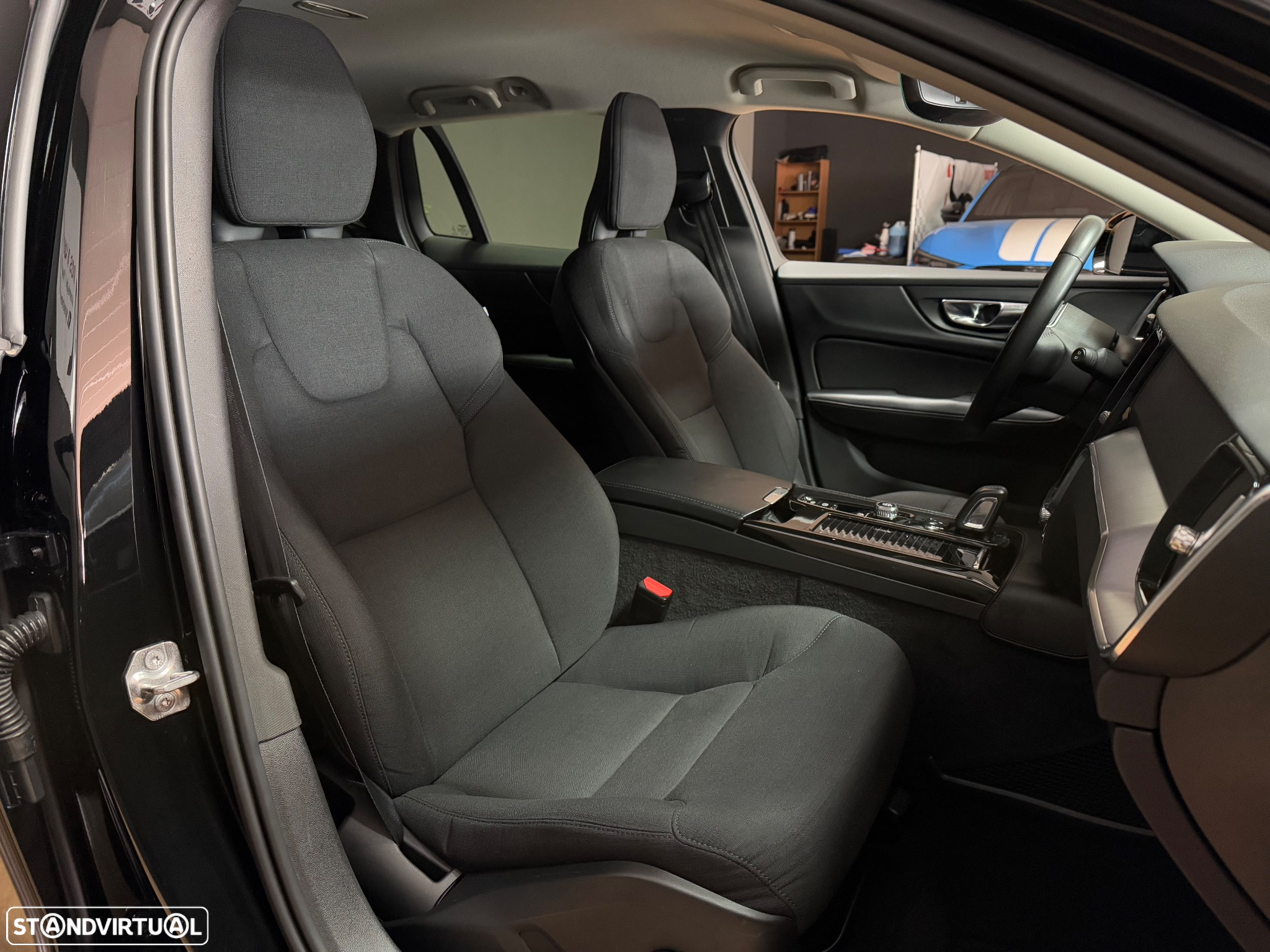 Volvo V60 2.0 T6 AWD TE Inscription Expression - 11