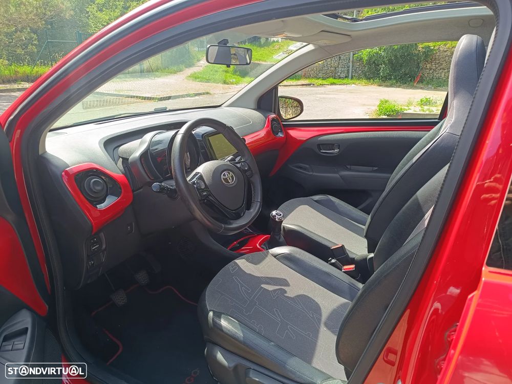 Toyota Aygo 1.0 X-Wave - 9