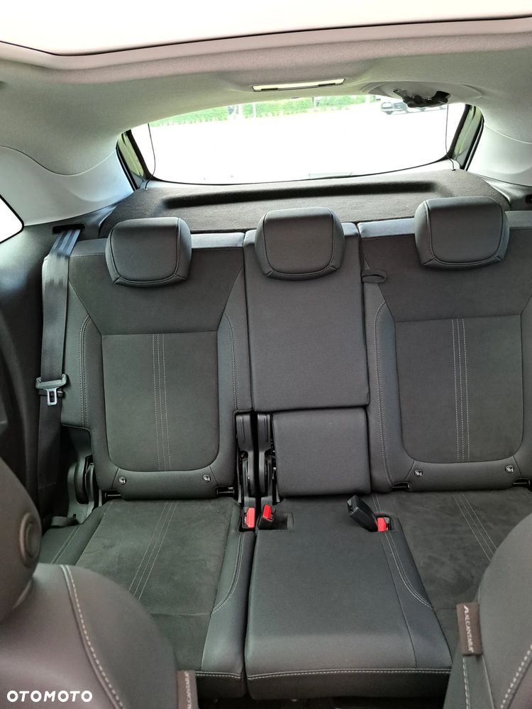 Opel Crossland X - 14