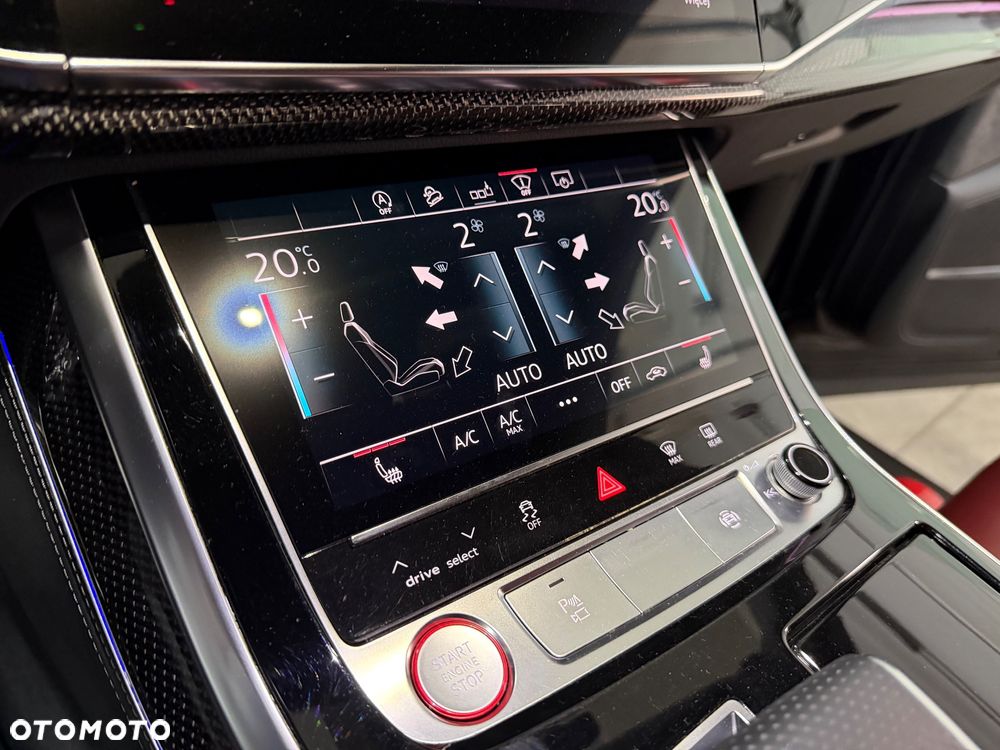 Audi SQ8 - 33