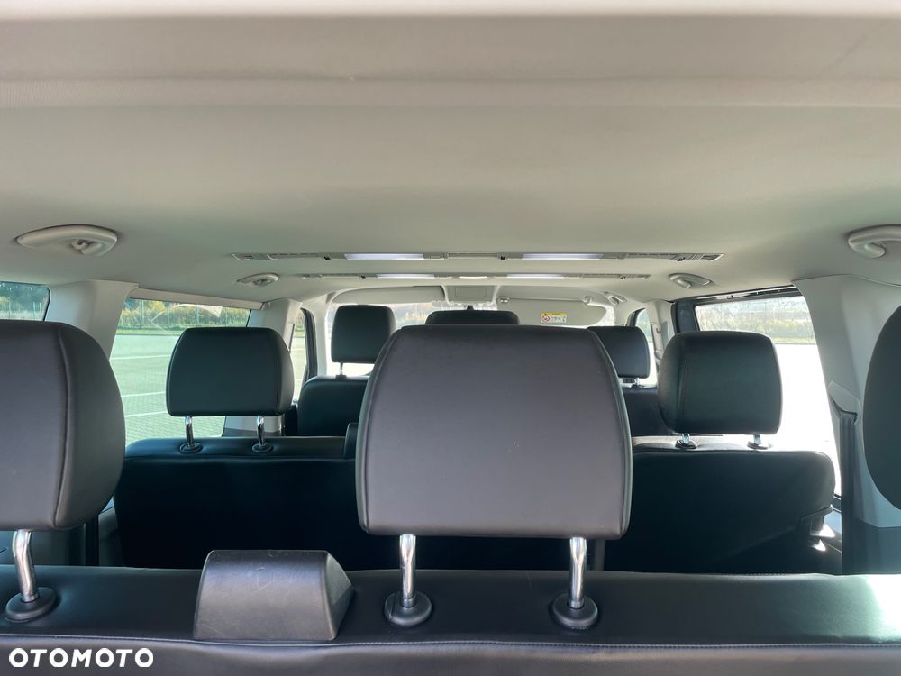 Volkswagen Caravelle 2.0 TDI L2 Comfortline - 14