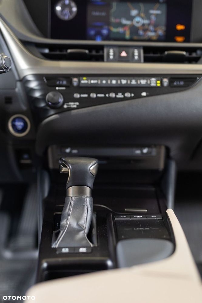 Lexus ES - 33