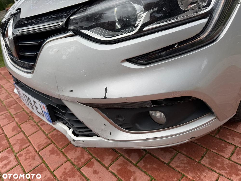 Renault Megane 1.5 Blue dCi Zen - 23