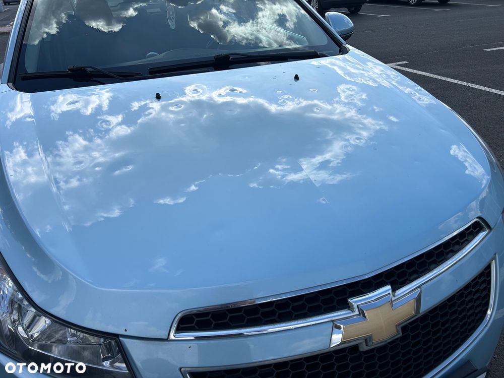 Chevrolet Cruze 1.8 LT - 11