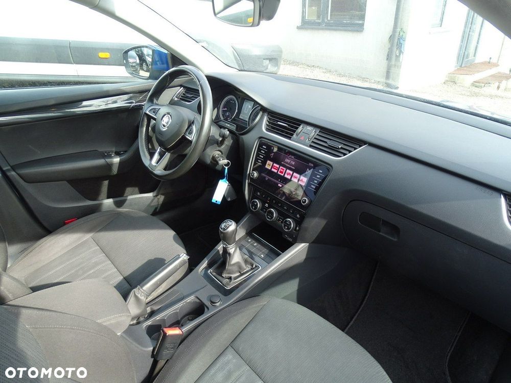Skoda Octavia - 14