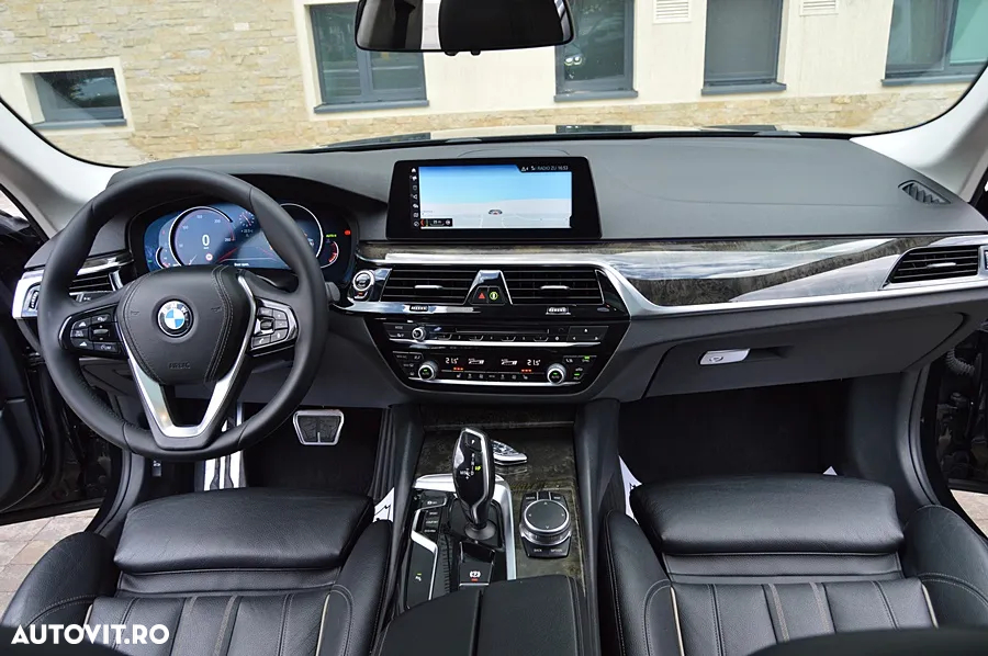 BMW Seria 5 520d xDrive AT - 4