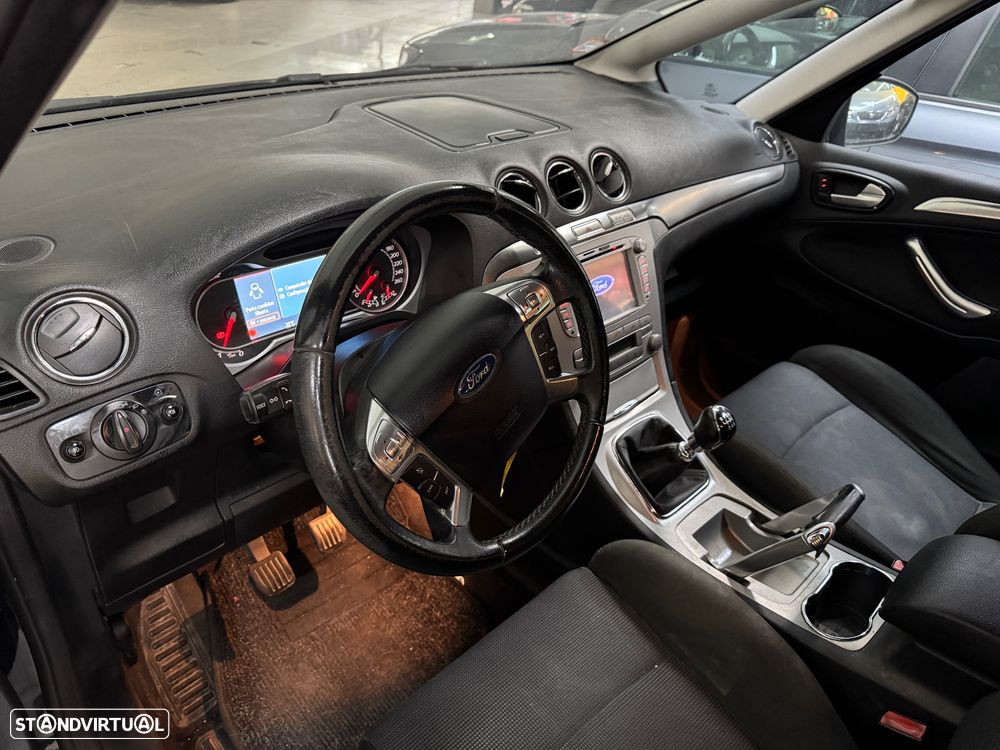 Ford S-Max 1.8 TDCi Titanium 7L - 5