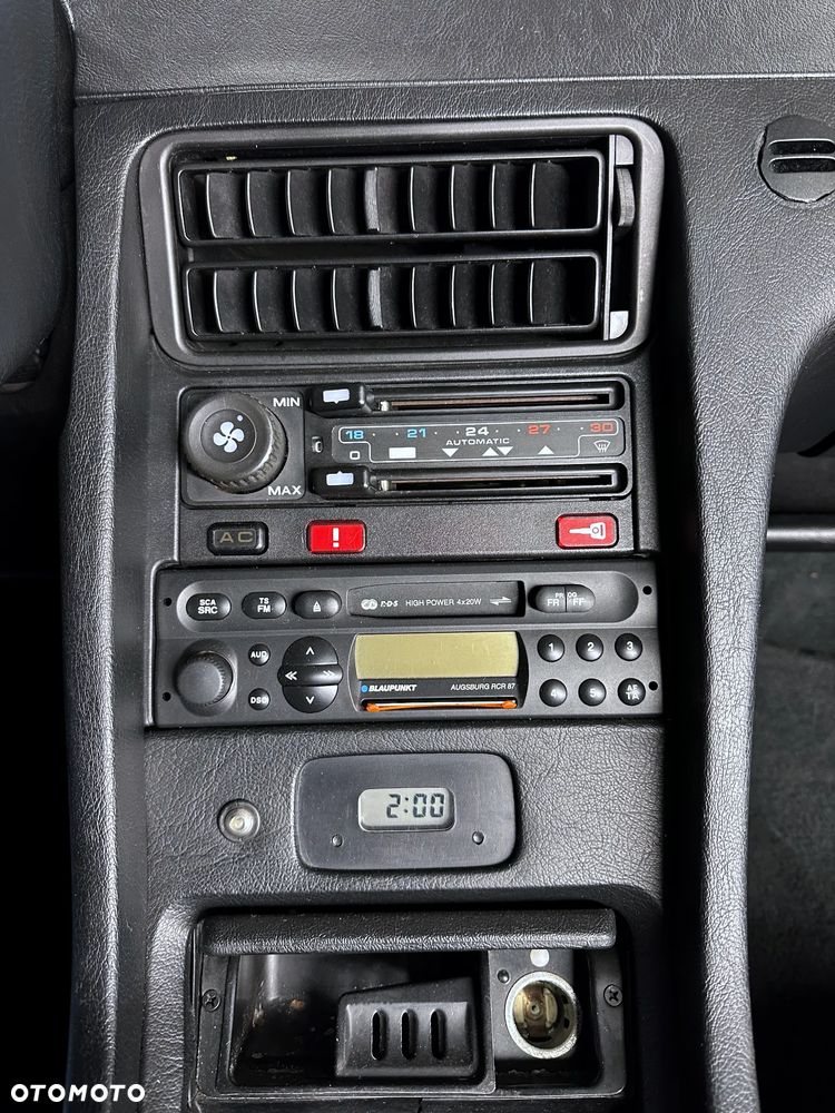 Porsche 928 - 7