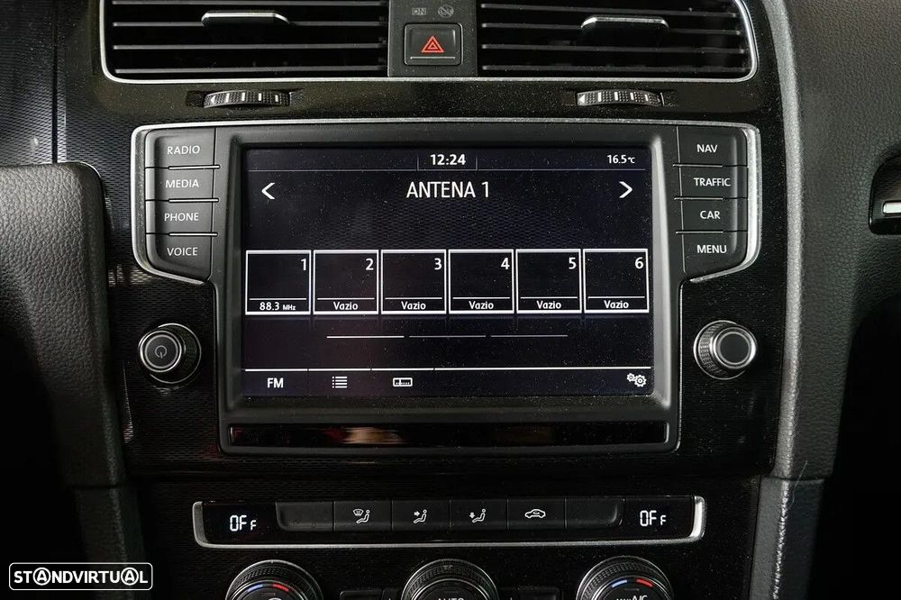 VW Golf 1.4 GTE Plug-In-Hybrid DSG - 33