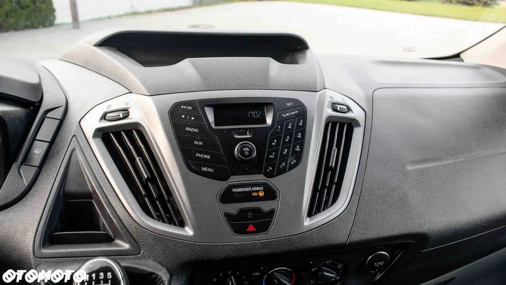 Ford Tourneo Custom 300 L1H1 VA Trend - 19