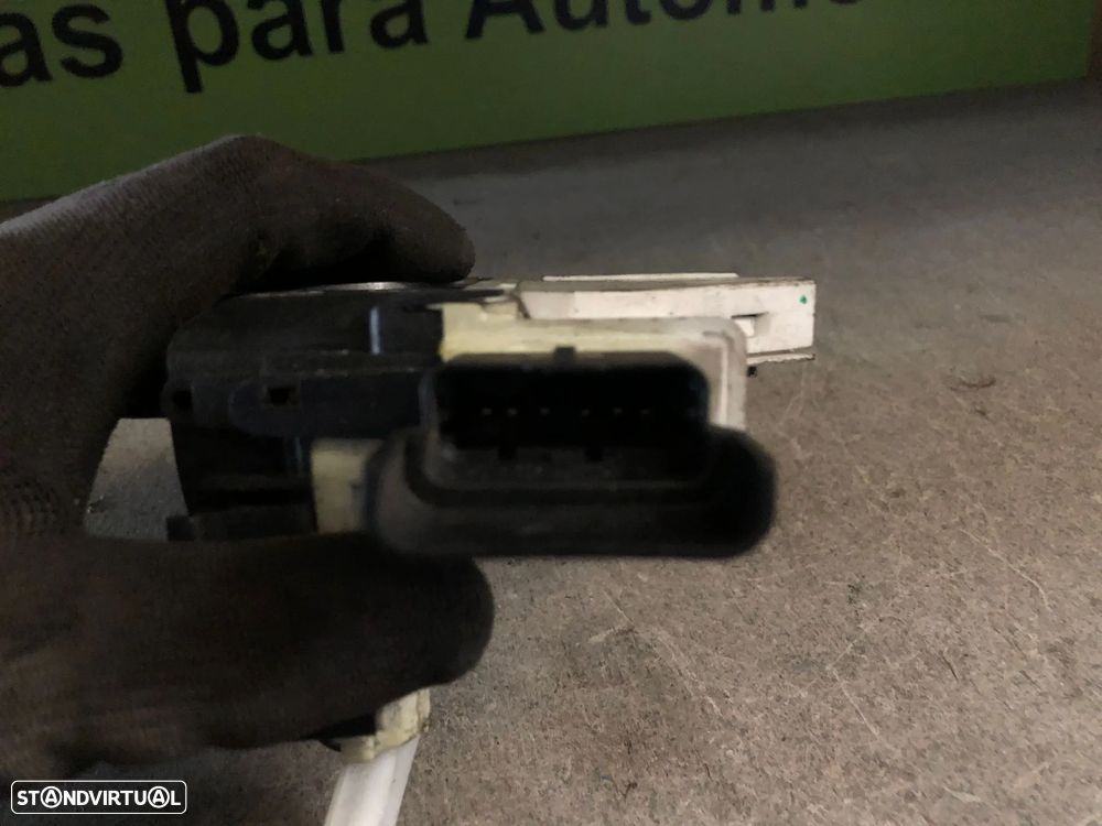 PEUGEOT PARTNER / CITROEN BERLINGO FECHADURA TRAS MALA - F072 - 6