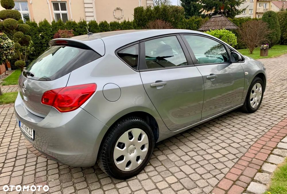 Opel Astra 1.4 ecoFLEX - 3